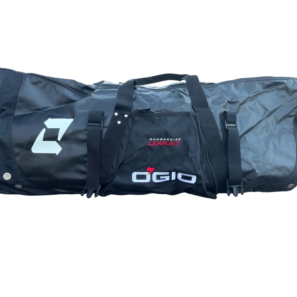 OGIO Jet Black Duffel Bag Roller